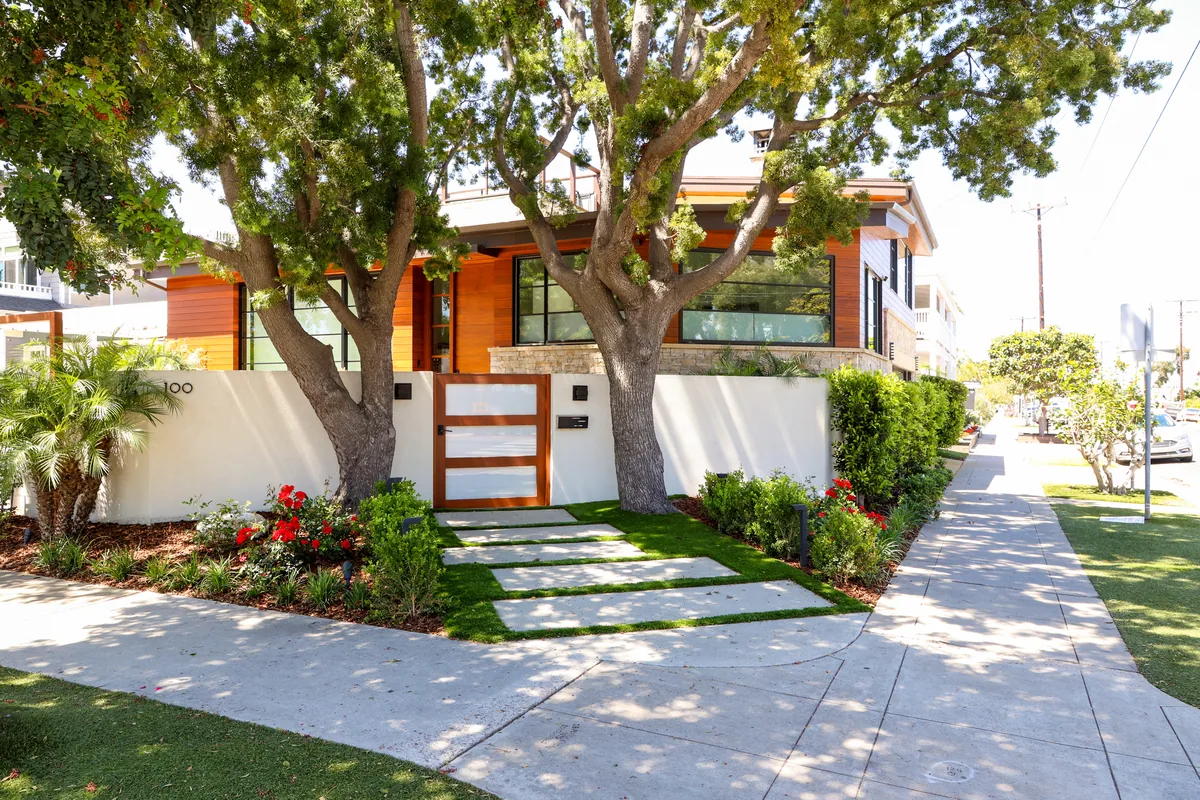 I Avenue Estate, Coronado