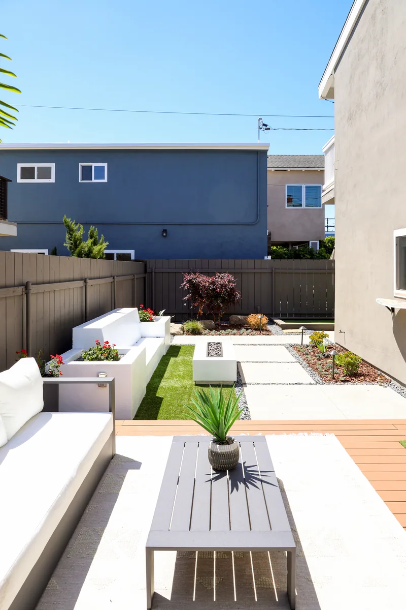 First Street South, Coronado