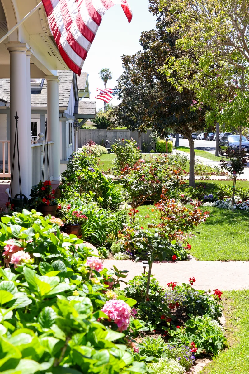 B Avenue Cottage, Coronado