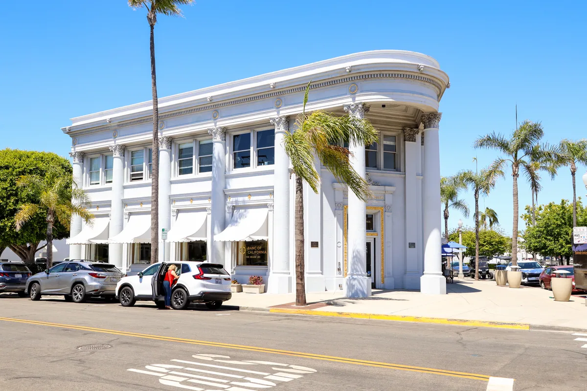 Banc of California, Coronado